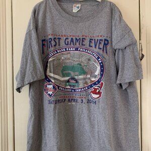 VINTAGE COTTON COLLECTIBLE PHILLIES V INDIANS 2004